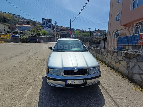 Skoda Octavia 1.6 Classic 2002 Model Bakımları yapılmış düğün dolayısıyle satılık