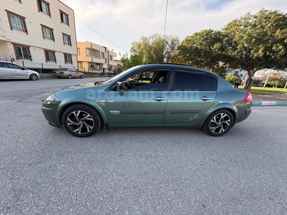 Sahibinden Renault Megane 1.6 Dynamique 2004 Model