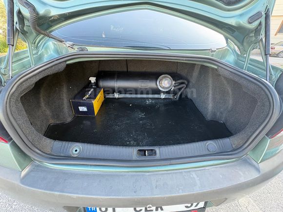 Sahibinden Renault Megane 1.6 Dynamique 2004 Model