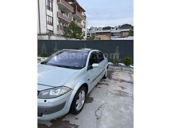 Sahibinden Renault Megane 1.6 Dynamique 2004 Model 