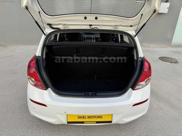 2013 HATASIZ HYUNDAİ İ20 220 KM
