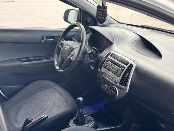 2013 HATASIZ HYUNDAİ İ20 220 KM