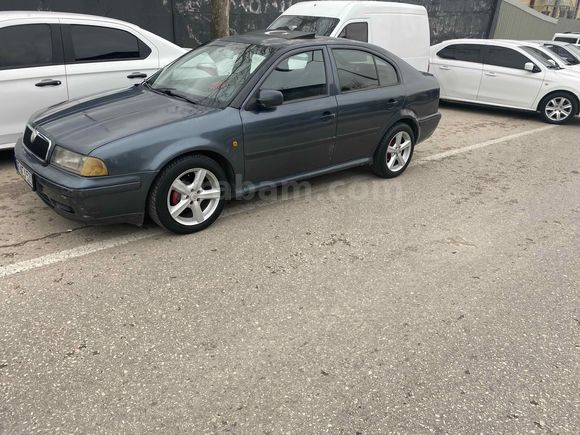 Sahibinden Skoda Octavia 1.6 GLX 2000 Model 