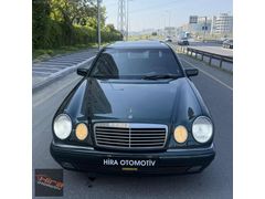 MERCEDES E200 SANRUFLU OTOMATİK VİTES