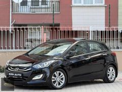 ERN AUTO'DAN 2013 HYUNDAI İ30 OTOMATİK VİTES 138 BIN KM CAMTAVAN