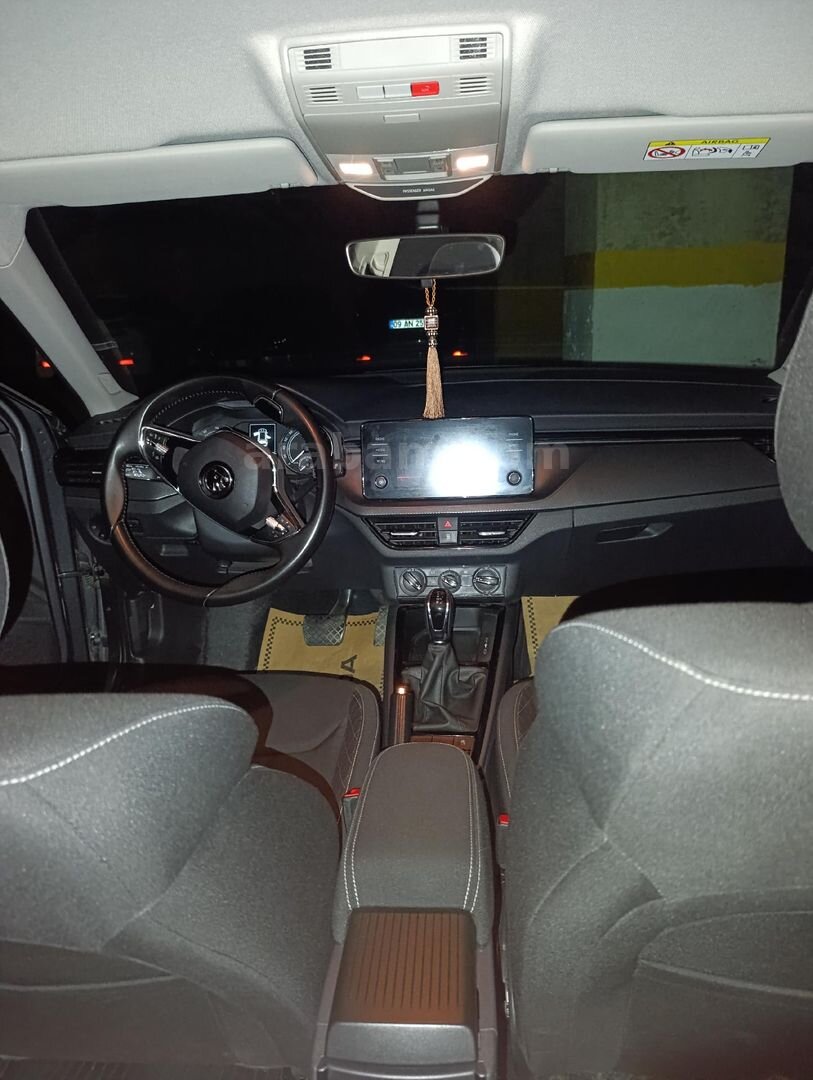 Sahibinden Skoda Kamiq 1.0 TSI Elite 2022 Model Bitlis 44.500 km Füme 2
