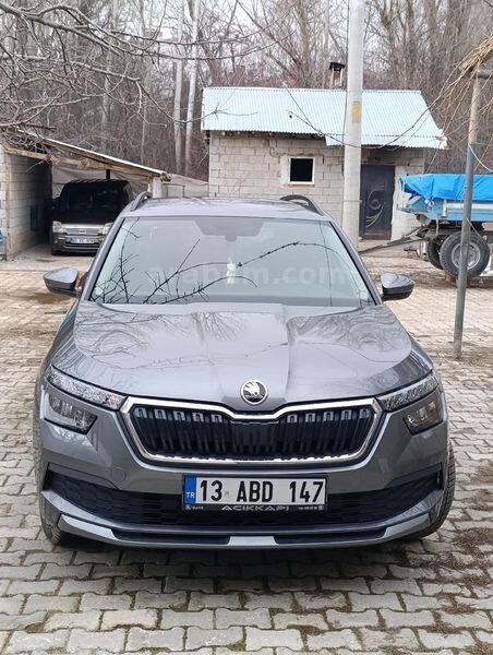 Sahibinden Skoda Kamiq 1.0 TSI Elite 2022 Model Bitlis 44.500 km Füme