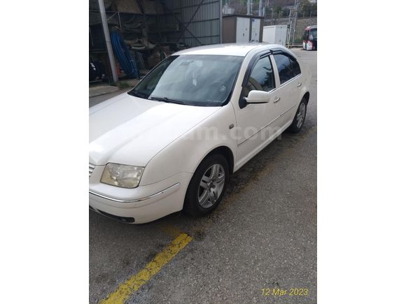 Sahibinden Volkswagen Bora 1.6 Pacific 2004 Model Samsun 212.000 km Beyaz