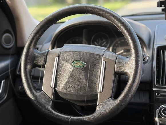 HATASIZ AYARINDA LAND ROVER