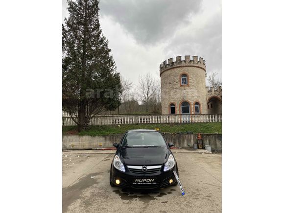 OPEL CORSA TEMİZ BAKIMLI