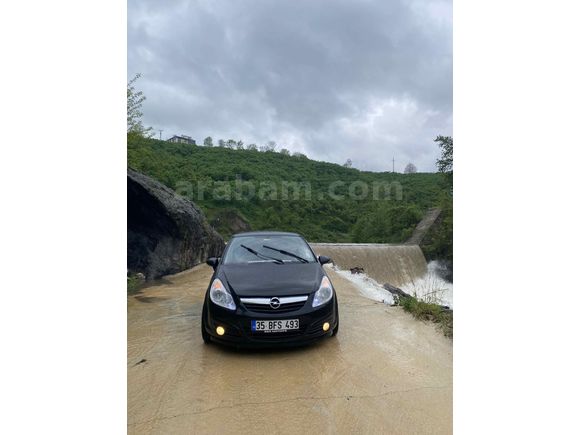 OPEL CORSA TEMİZ BAKIMLI