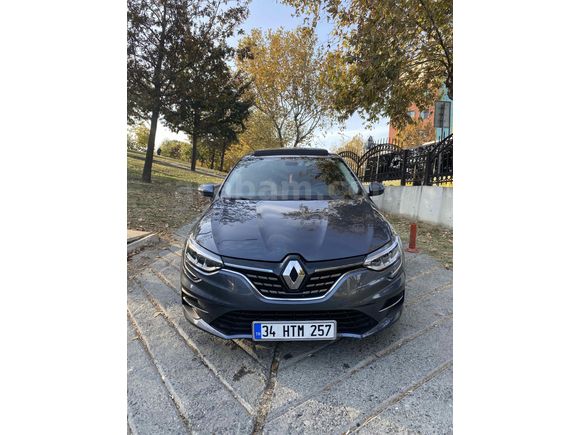 Renault Megane 1.3 TCE İCON CAM TAVANLI   