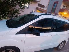 Sahibinden Ford Tourneo Courier 1.5 TDCi Delux 2019 Model otomobil