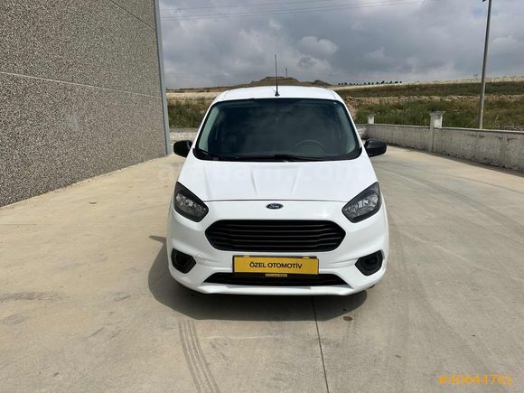 ÖZEL OTOMOTİV'DEN 2021 1.5 TDCİ FORD COURİER EMSALSİZ 158'BİNDE