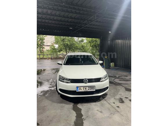 Sahibinden Volkswagen Jetta 1.2 TSi Comfortline 2014 Model  115.000 km Beyaz