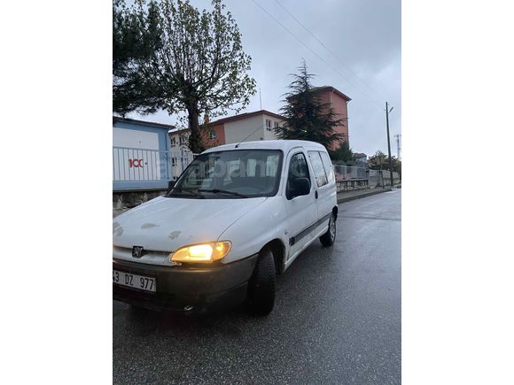 Sahibinden Peugeot Partner 1.9 D 2001 Model 