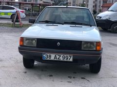 Sahibinden Renault R 9 1.4 Broadway GTE 1993 Model