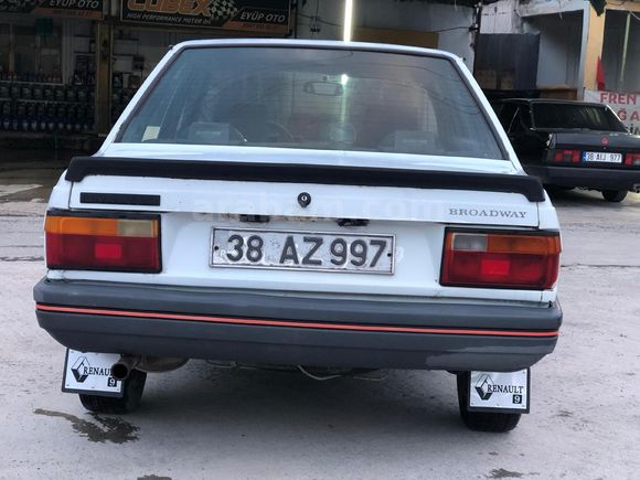 Sahibinden Renault R 9 1.4 Broadway GTE 1993 Model