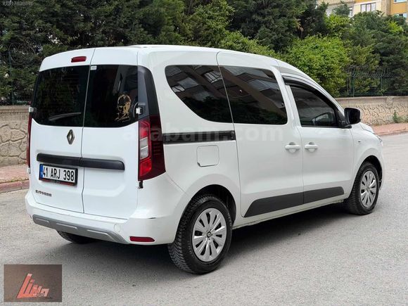LİNA OTO DAN HATASIZ BOYASIZ EXPRESS 1.5 DCİ JOY