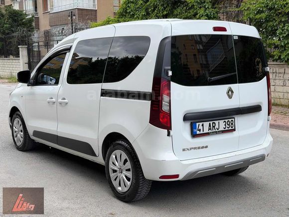 LİNA OTO DAN HATASIZ BOYASIZ EXPRESS 1.5 DCİ JOY