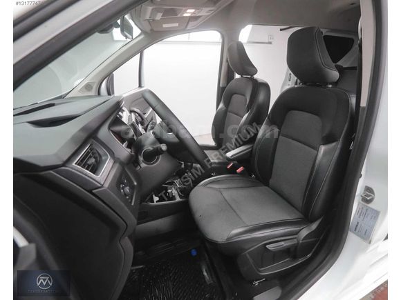 TAKSİM PREMİUM-2022 RENAULT EXPRES 1.5 DCİ JOY- 125.000 KM DE