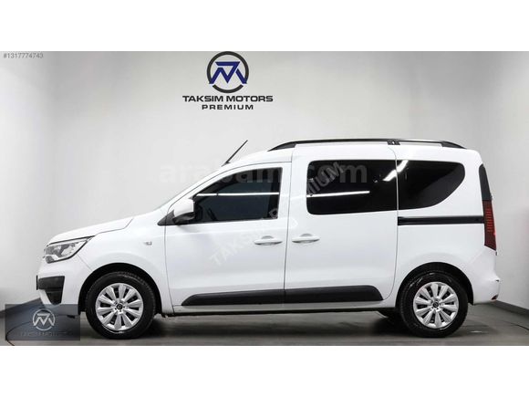 TAKSİM PREMİUM-2022 RENAULT EXPRES 1.5 DCİ JOY- 125.000 KM DE
