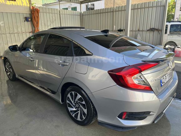 Sahibinden Honda Civic 1.6i DTEC Elegance 2018 Model 