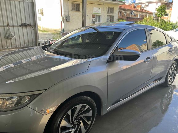Sahibinden Honda Civic 1.6i DTEC Elegance 2018 Model 