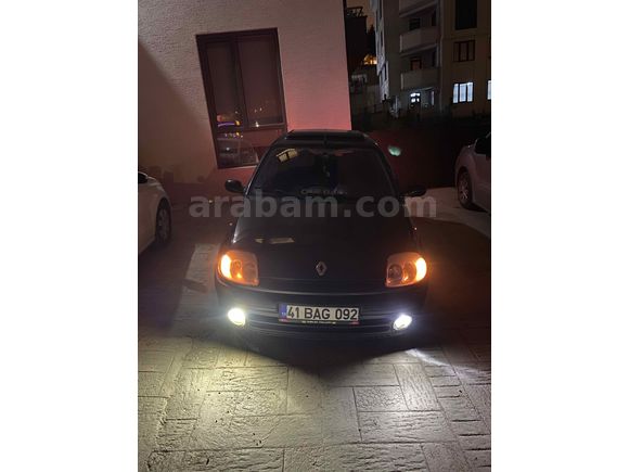 Sahibinden Renault Clio 1.4 RXT 2001 Model 