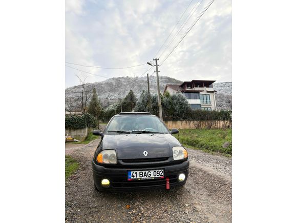 Sahibinden Renault Clio 1.4 RXT 2001 Model 