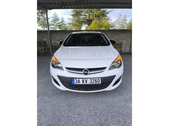 Sahibinden Değişensiz Opel Astra 1.3 CDTI Edition 2014 Model  199.500 km Beyaz