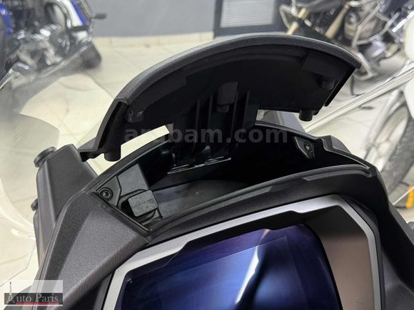 Auto Paris 2023 MP3 Exclusive Çantalı Tur Camlı Düşük Km