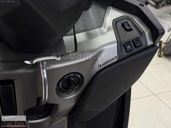 Auto Paris 2023 MP3 Exclusive Çantalı Tur Camlı Düşük Km