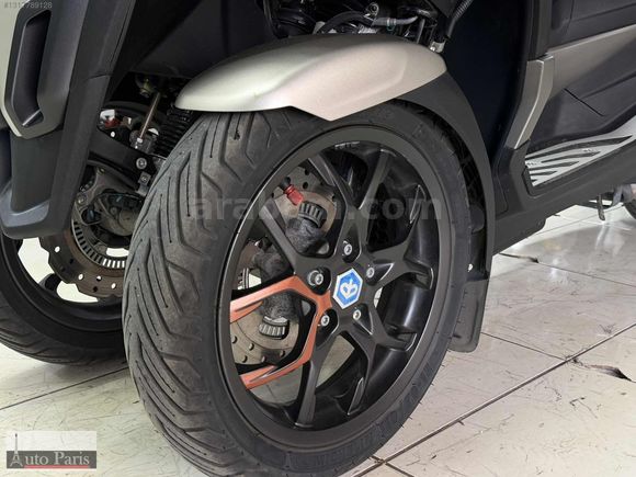 Auto Paris 2023 MP3 Exclusive Çantalı Tur Camlı Düşük Km