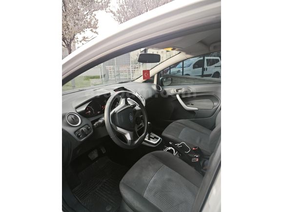 Sahibinden Ford Fiesta 1.4 Trend 2012 Model
