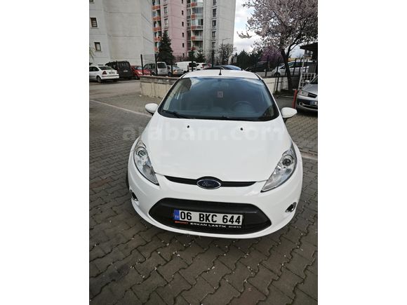 Sahibinden Ford Fiesta 1.4 Trend 2012 Model