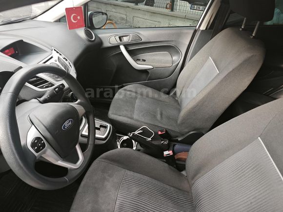 Sahibinden Ford Fiesta 1.4 Trend 2012 Model