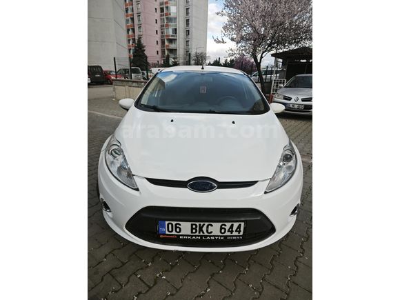 Sahibinden Ford Fiesta 1.4 Trend 2012 Model