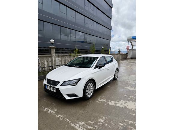 2015  SEAT LEON TERTEMİZ HASARSIZ DEĞİSENSIZ BOYASIZ DÜŞÜK KM 