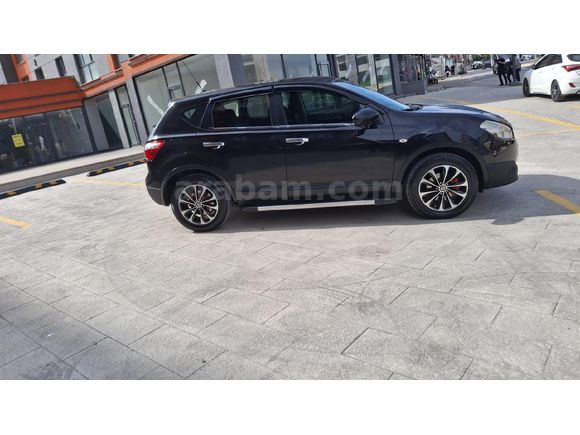 Sahibinden Nissan Qashqai 1.6 Visia 2011 Model  146.500 km Siyah