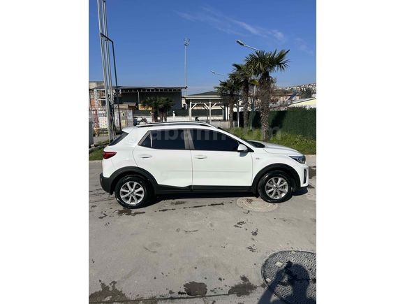 Sahibinden Kia Stonic 1.4 MPI Cool 2022 Model 