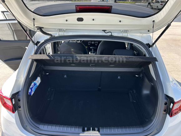 Sahibinden Kia Stonic 1.4 MPI Cool 2022 Model 