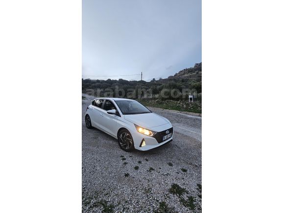 Sahibinden Hyundai i20 1.4 MPI Style 2021 Model