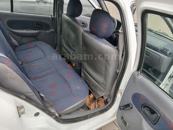 Sahibinden Renault Clio 1.4 RNA 2000 Model Kayseri