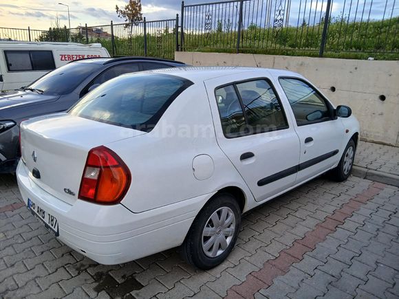 Sahibinden Renault Clio 1.4 RNA 2000 Model Kayseri