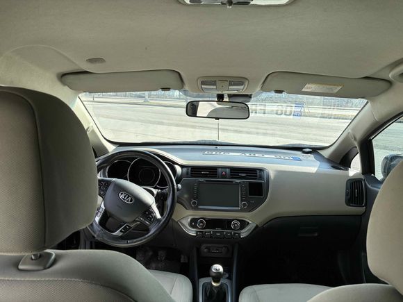 Sahibinden Kia Rio 1.25 CVVT Fancy 2012 Model 