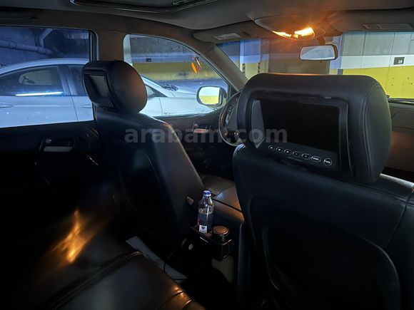 KAZASIZ KYRON 4X4 FULL PAKET BAKIMLI