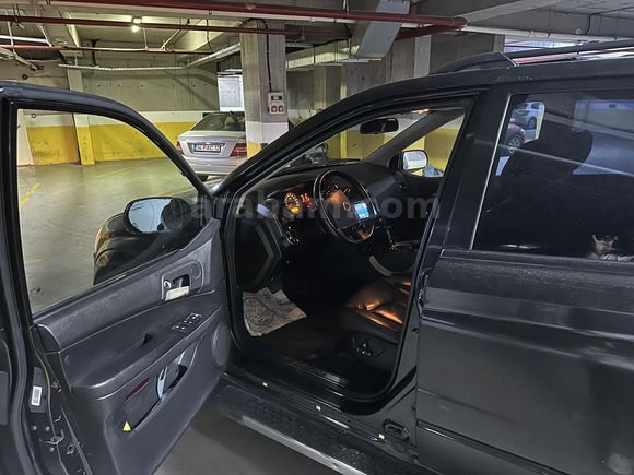 KAZASIZ KYRON 4X4 FULL PAKET BAKIMLI