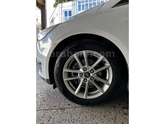 Sahibinden Ford Focus 1.6 TDCi Trend X 2015 Model