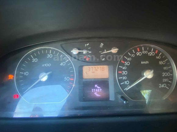 Sahibinden Renault Laguna 1.9 dCi Privilege 2005 Model 